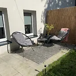 Garden Place Apartment