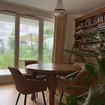 Premium Apartment - Metro & Parking