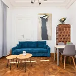Nowogrodzka 44 By Homeprime