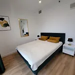 Apartamenty Wola Tower