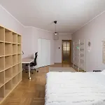 Praga Poludnie Spacious Apartment