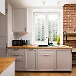 Metro Swietokrzyska Loft Apartment