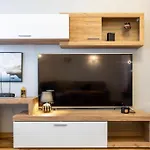Urban Chic - City Center - One Bedroom Apartment&Wsp59