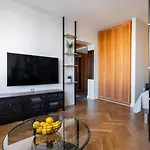 Sunbeam Studio City Centre Metro Politechnika