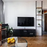 Sunbeam Studio City Centre Metro Politechnika