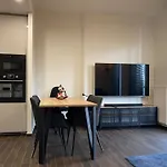 Apartamenty Wola Tower