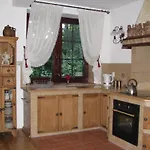 Cozy And Comfortable Guest House In The City