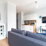 Superapart Aleja Krakowska 289