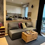 Relax&Comfort New Waw 50 Sqm With Terrace, Garden, Free Parking And Ac