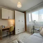 Et27 Warsaw Apartments