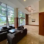 Two Rooms Apartment Triton Park