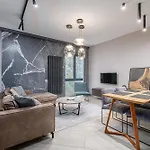 Rentplanet - Apartament Zlota