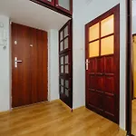 Quiet Flat In The Old Town