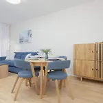 Air Conditioned Apartment With Parking And Desk For Remote Work In Warsaw By Noclegi Renters