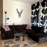 Modern Flat , Quiet Central Area Ideal For Family