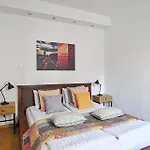 Modern And Cozy - City Center - Dobra 27