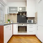 Stylowy Apartament Dla 6 Osob Z Parkingiem By Noclegi Renters