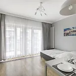 Klimatyzowane Studia Mennica Residence Warsaw Night Apartments