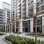 Klimatyzowane Studia Mennica Residence Warsaw Night Apartments