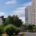 Apartament Przy Metrze Sluzew