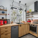 P&O Apartments Chmielna