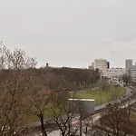 Central New Flat. Ac, Park View , 2 Rooms