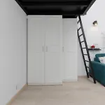 Aleja Wyzwolenia Studio With Mezzanine Warsaw Downtown By Noclegi Renters