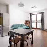 Metro Mlociny Stylish Apartment