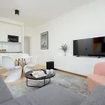 Family City Center Apartment By Renters Prestige