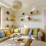 Lumina Luxury 3-Rooms Apart In Warsaw