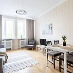Close-Central Warsaw Apartment - Great Location - Big And Bright Apartment&Nowy Swiat