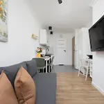 Cosy Studios In The Centre Of Warsaw By Noclegi Renters