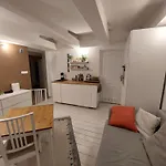 Warszawa Srodmiescie Solec