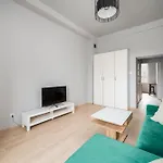 Swietokrzyska Deluxe City View Studio