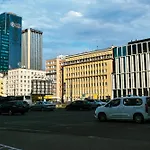 Varso Quick Stop Near Central Station