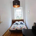 Fantastic Inn - Krakowskie Przedmiescie