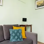 Pistachio Apartment City Center
