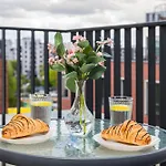 Soho Serenity Warszawa By Aparo - Stadion Narodowy, Metro, Praga, Centrum, Balkon, Winda, Muzeum Neonow