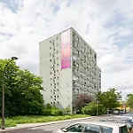 Okopowa City Comfort Apartment By Bookinghost