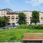 Varsovia Prestige Cityscape Apartment
