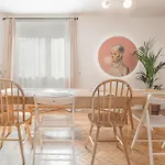 Tuyo Casa Sarabandy