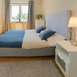 Nutmeg Apartment Wola
