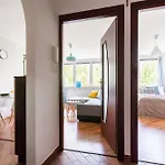 Spacious & Bright Apartment On Mokotow By Noclegi Renters