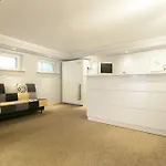 Club Hostel