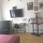 Przystanek Mdm Bed&Breakfast