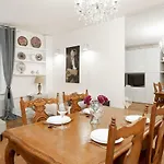 Apartment Warsaw Nowolipie by Renters