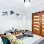 *Clicktheflat* Wilcza 33 Street Apart Rooms In The City Center