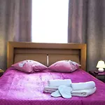 Warsaw Royal Stay Aleja Jana Pawla II