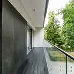 Zlota Luxury Apartments