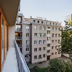 Warszawski Sen-Apartament Emilii Plater 10